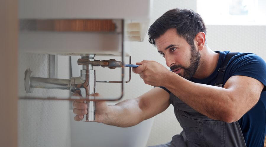 Water Pressure Adjustment in Protection, KS